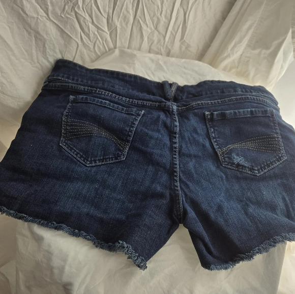 Decree Denim Shorts EUC - Picture 4 of 6